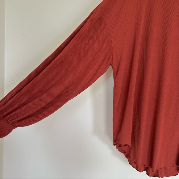 Free People Oversized Knit Long Sleeve Top Size Medium - Picture 6 of 14